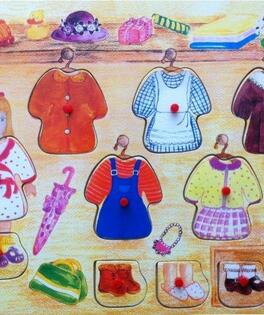 Garderoba dziewczynki nauka ubrania drewniana układanka BabyMix